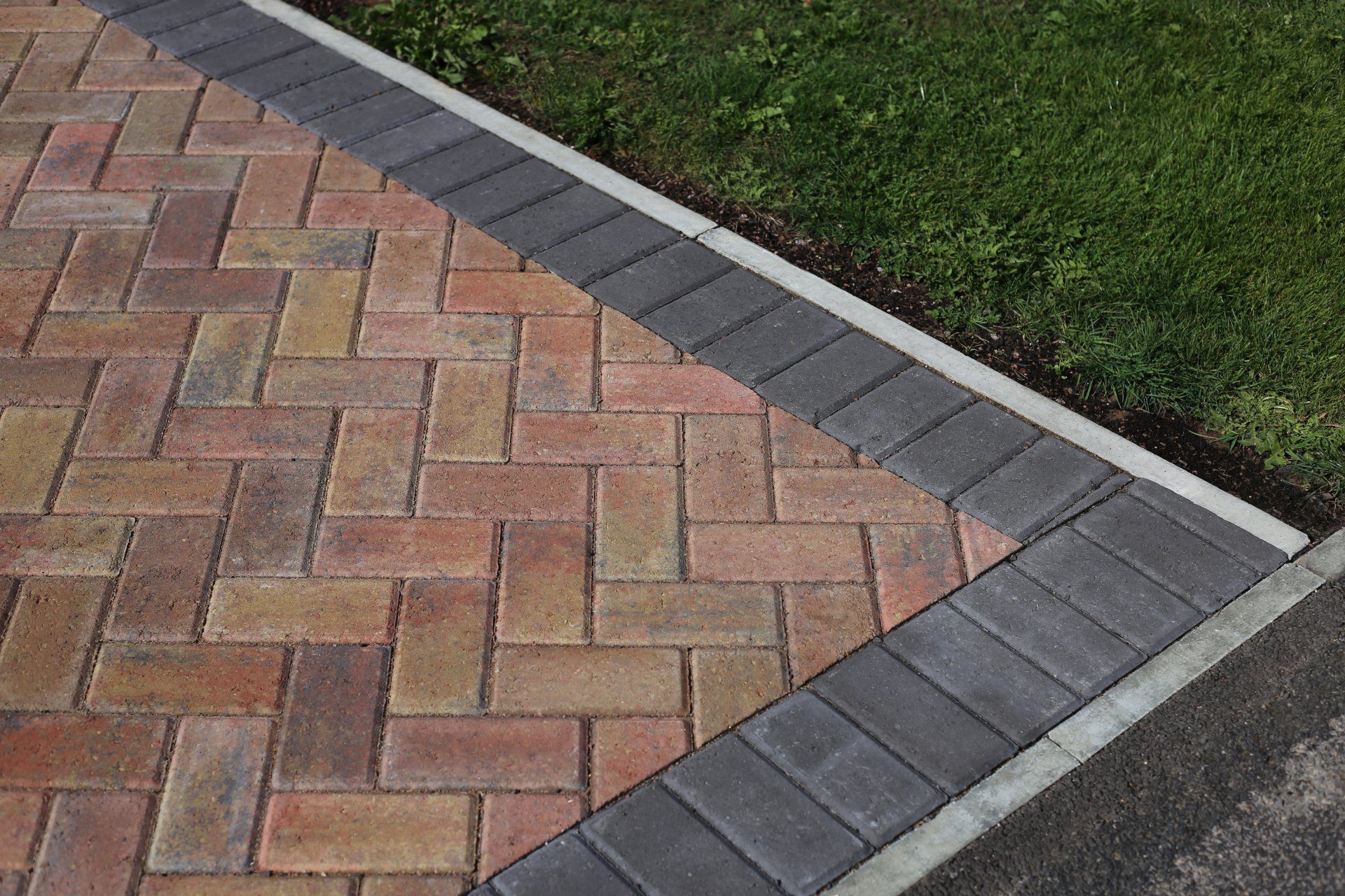 Paving Block Edging